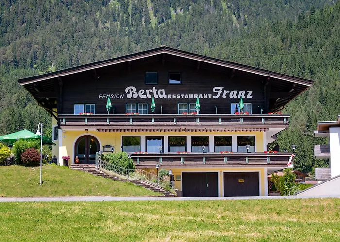 Casa de hóspedes Berta 3*